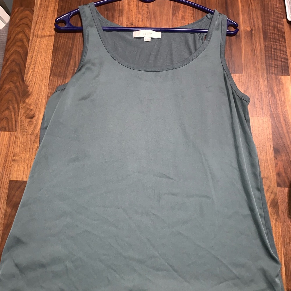 Beautiful Loft Tank Top Blouse